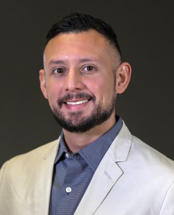 Lawrence Gonzales photo