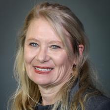 photo of Carolyn Knowles