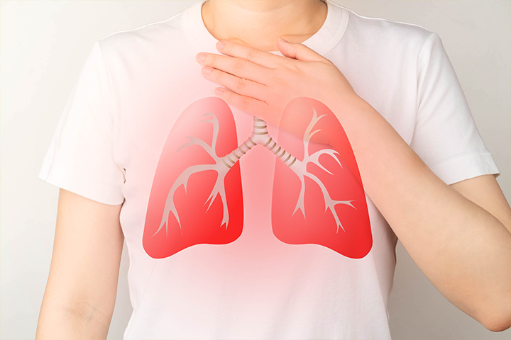 graphic of hands holding lungs